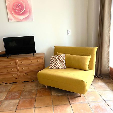 Gites & Chambres D'Hotes Peyrecout Laparrouquial Экстерьер фото