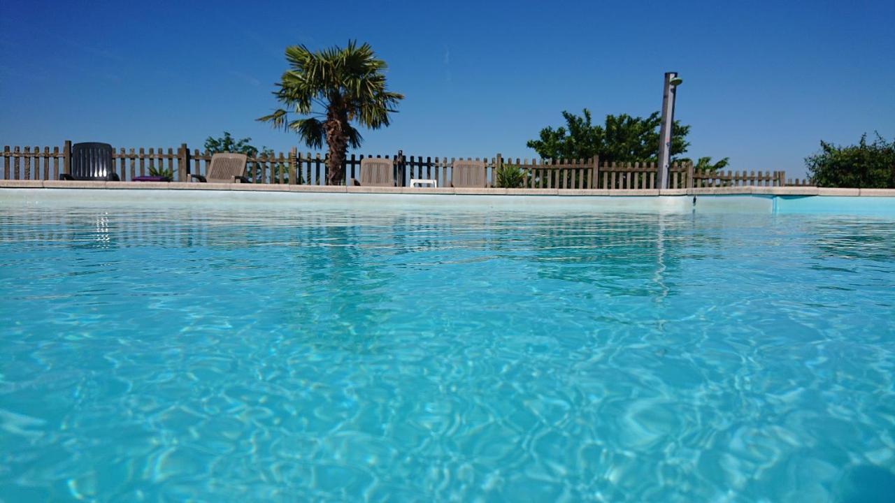 Gites & Chambres D'Hotes Peyrecout Laparrouquial Экстерьер фото