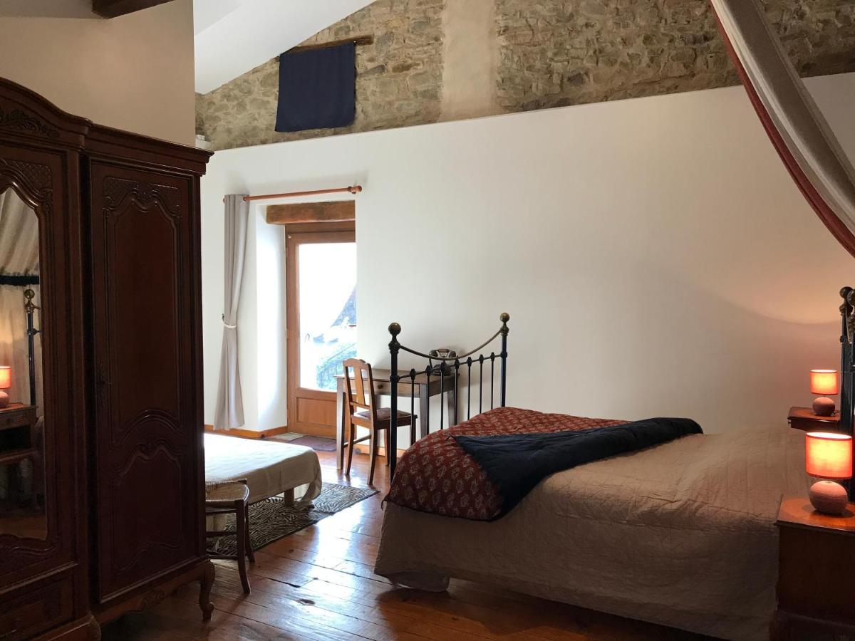 Gites & Chambres D'Hotes Peyrecout Laparrouquial Экстерьер фото