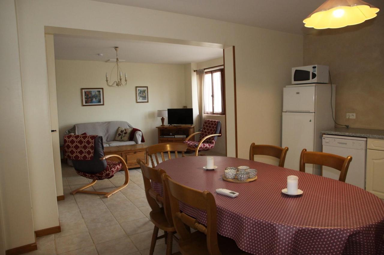 Gites & Chambres D'Hotes Peyrecout Laparrouquial Экстерьер фото