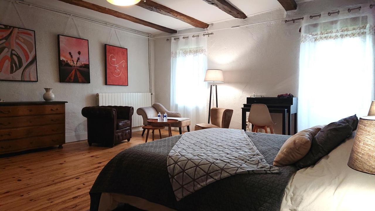 Gites & Chambres D'Hotes Peyrecout Laparrouquial Экстерьер фото